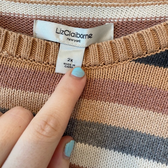 Liz Claiborne Sweater - Picture 3 of 4